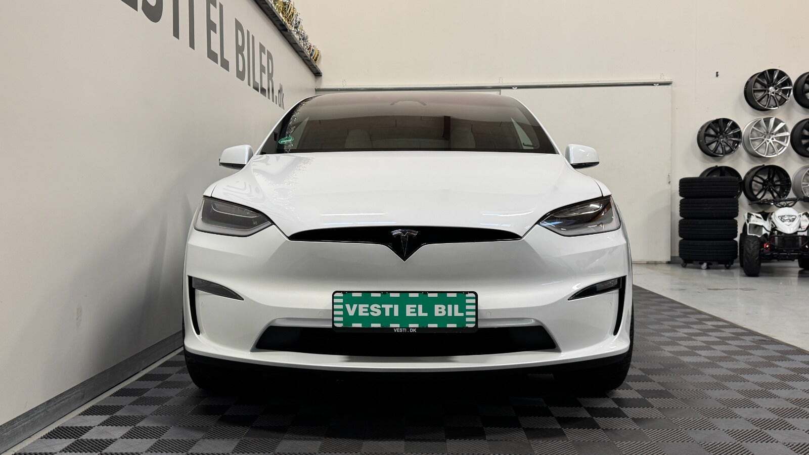 Tesla Model X Plaid AWD