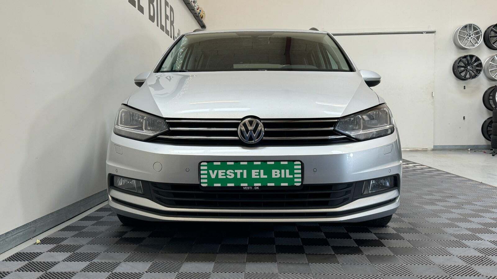 VW Touran 2,0 TDi 150 Comfortline Van