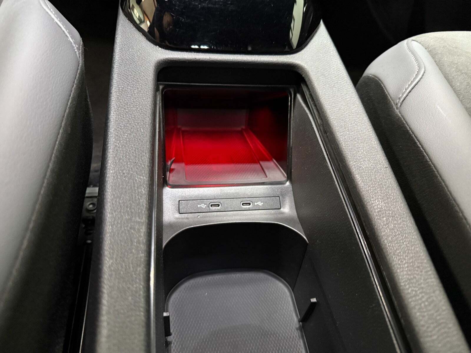 Hvid VW ID.4 fra 2024