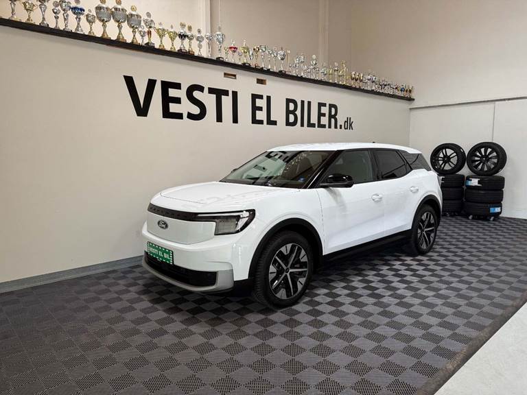 Ford Explorer 77 Select Extended Range