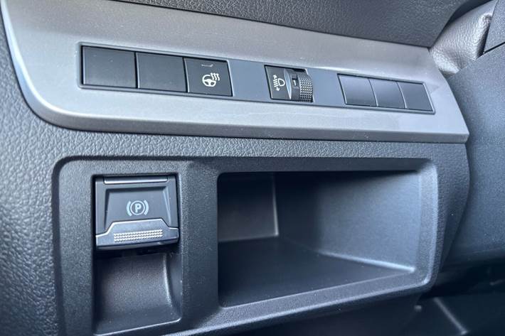 Hvid Toyota Proace Verso Electric fra 2024