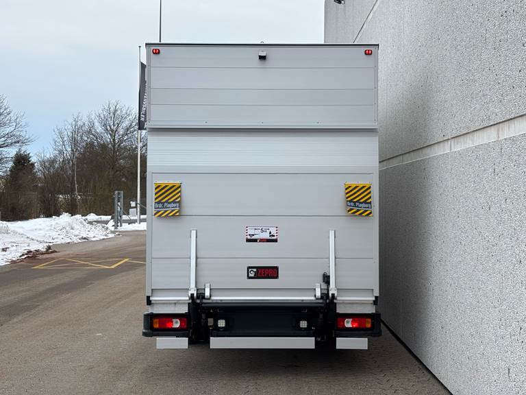 Iveco Daily 3,0 35S18 4800mm D 176HK Ladv./Chas. 8g Aut.