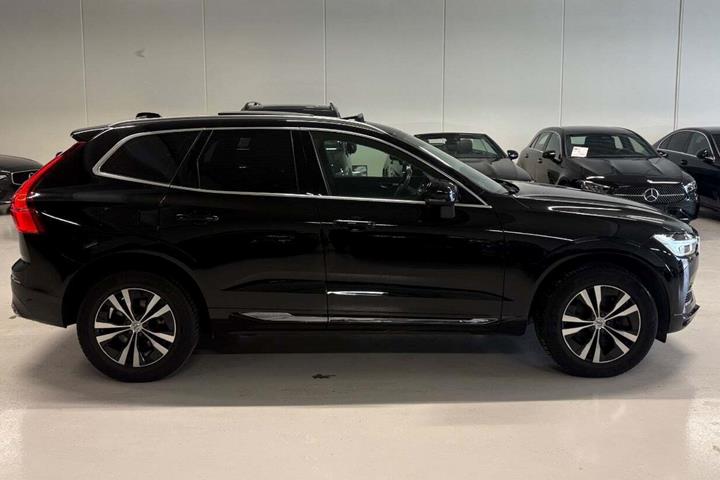 Sort Volvo XC60 fra 2021