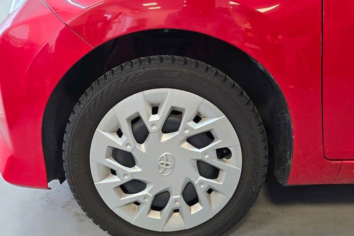 Rød Toyota Aygo fra 2019