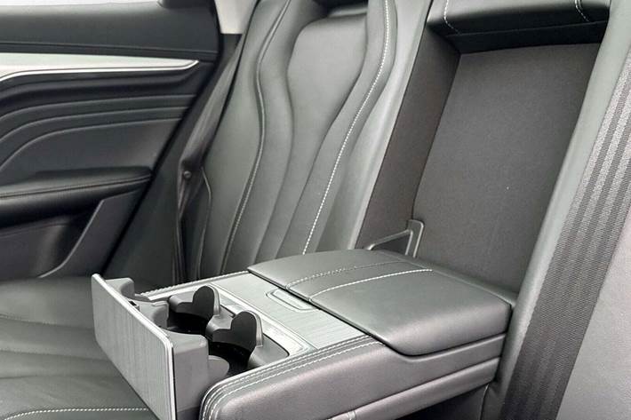 Blå MG Marvel R fra 2022