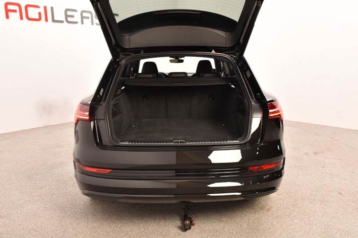 Sort Audi e-tron fra 2020