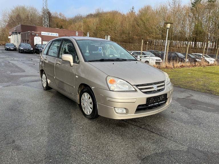 Suzuki Liana 1,6 GLX
