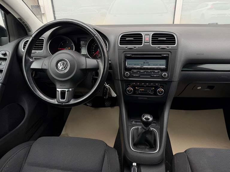 VW Golf VI 2,0 TDi 140 Comfortline