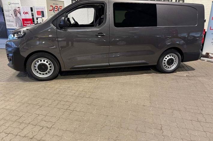 Sort Citroën e-Jumpy fra 2023