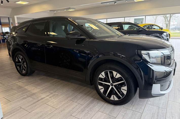 Sort Ford Explorer fra 2025