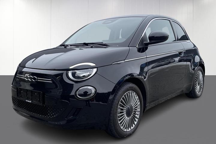 Sort Fiat 500e fra 2024 set udefra