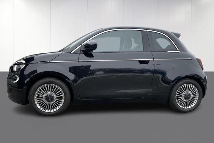 Sort Fiat 500e fra 2024