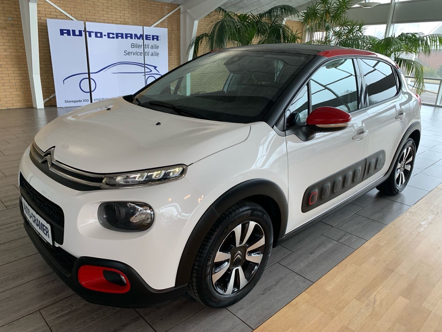 Citroën C3 1,2 PureTech Triumph 82HK 5d