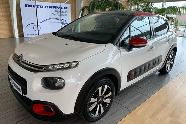 Hvid Citroën C3 fra 2020 set udefra
