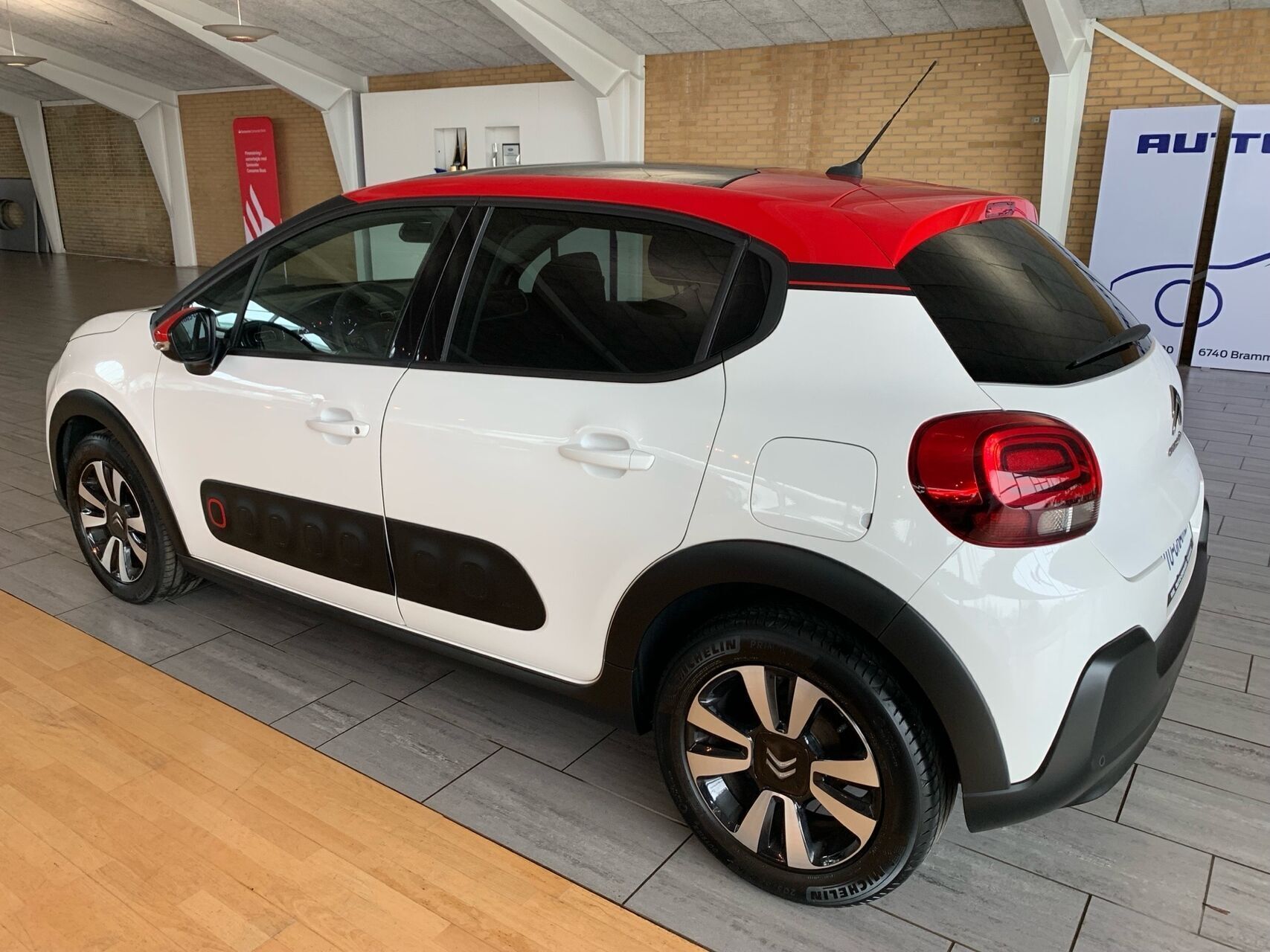 Citroën C3 1,2 PureTech Triumph 82HK 5d