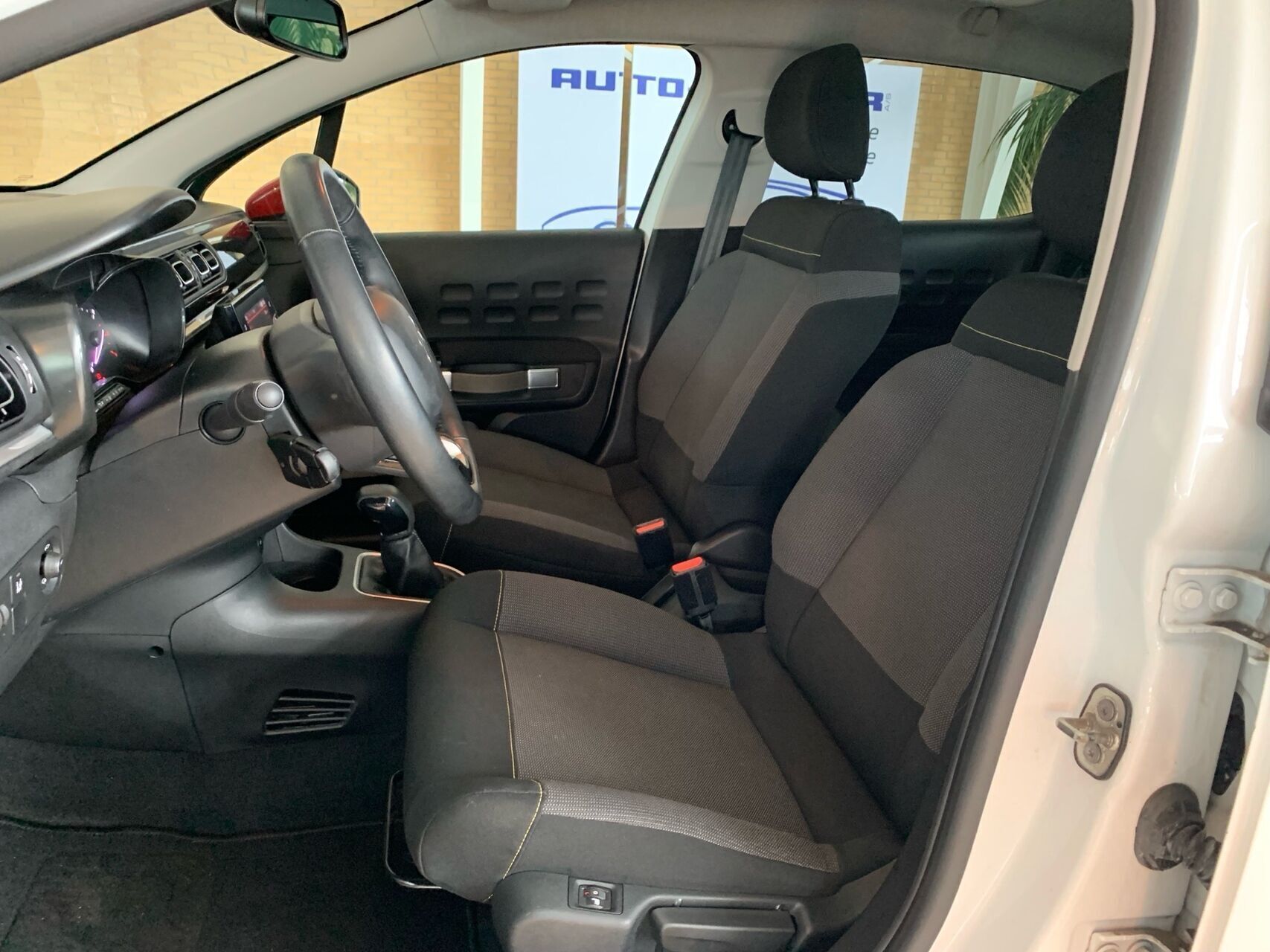 Citroën C3 1,2 PureTech Triumph 82HK 5d