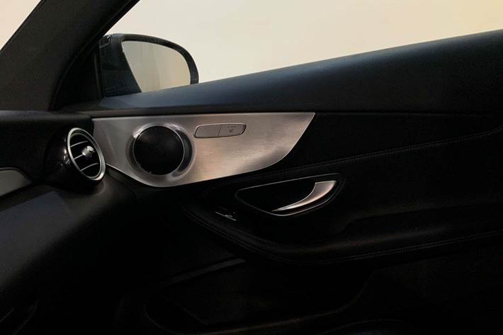 Sort Mercedes C220 d fra 2017