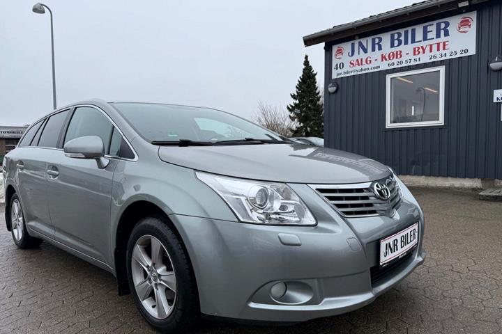 undefined Toyota Avensis fra 2009