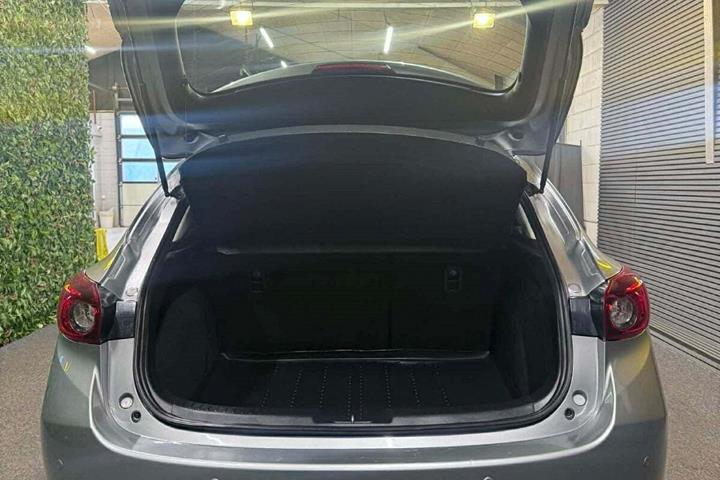 undefined Mazda 3 fra 2013