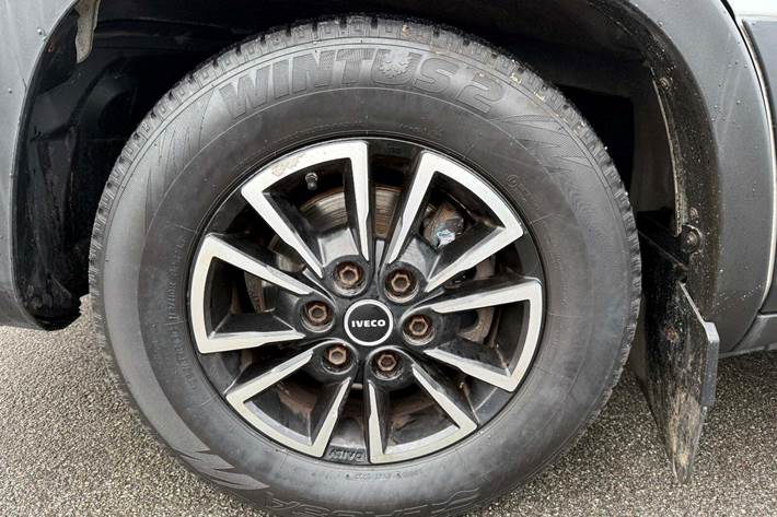 Hvid Iveco Daily fra 2020