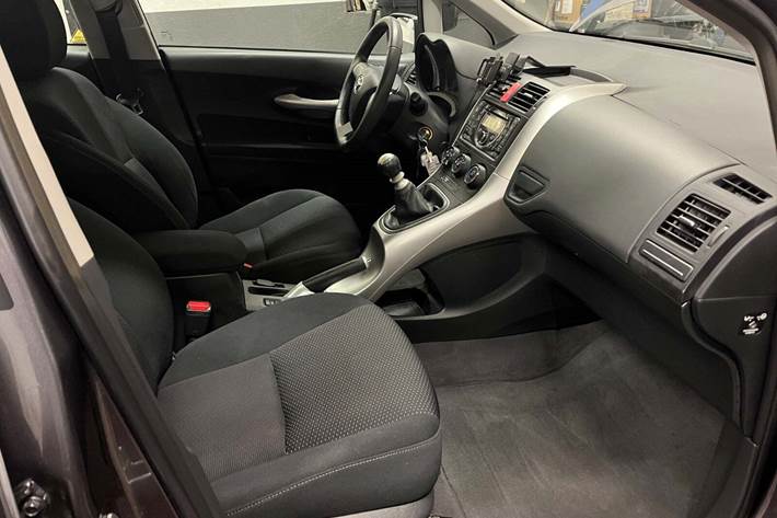 undefined Toyota Auris fra 2012