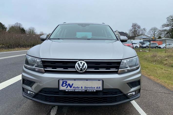 Sølv VW Tiguan fra 2019