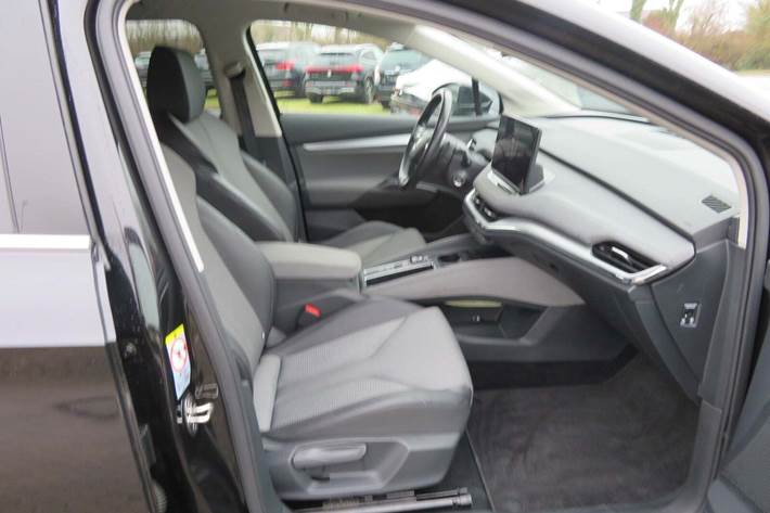 Sort Skoda Enyaq fra 2022