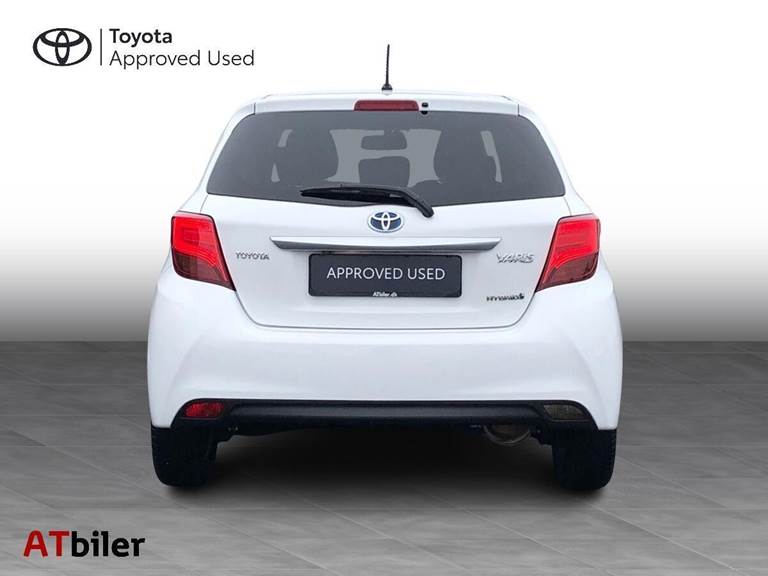 Toyota Yaris 1,5 VVT-I Hybrid H3 E-CVT 100HK 5d Aut.