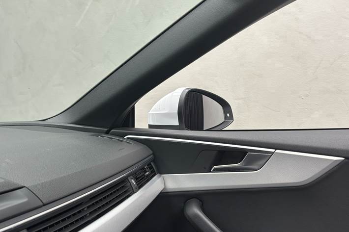 Hvid Audi A5 fra 2017