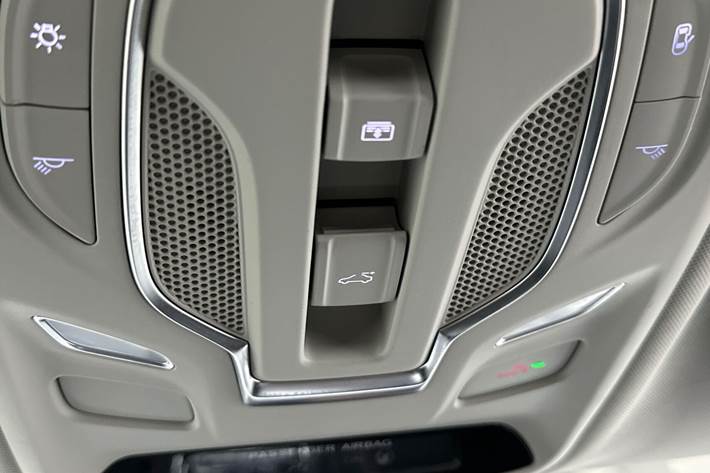 Hvid MG ZS EV fra 2022