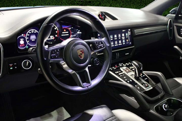 undefined Porsche Cayenne fra 2023
