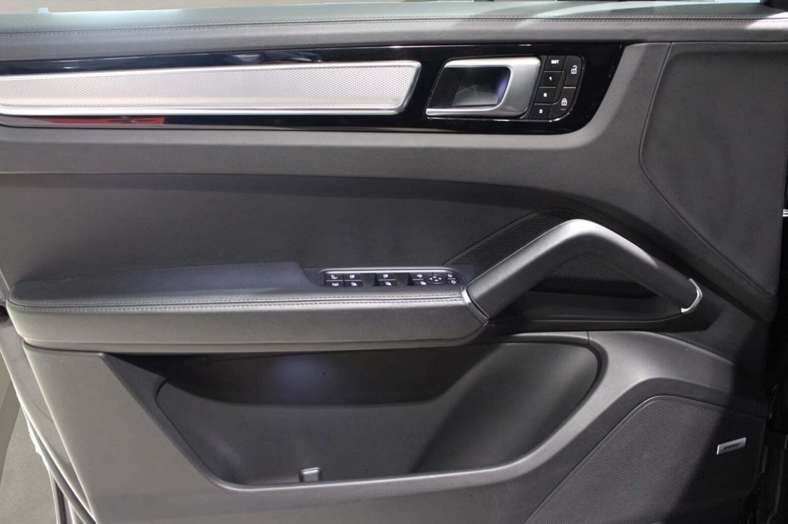 undefined Porsche Cayenne fra 2023