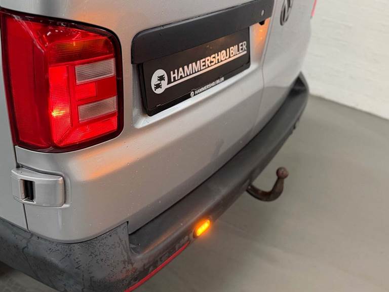 VW Transporter 2,0 TDi 204 Kassevogn DSG lang