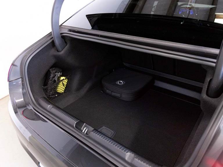 Mercedes EQE350 AMG Line