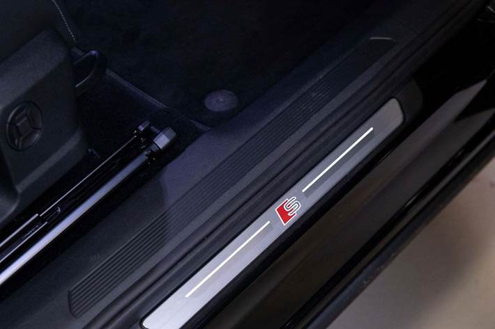 Sort Audi Q4 e-tron fra 2023