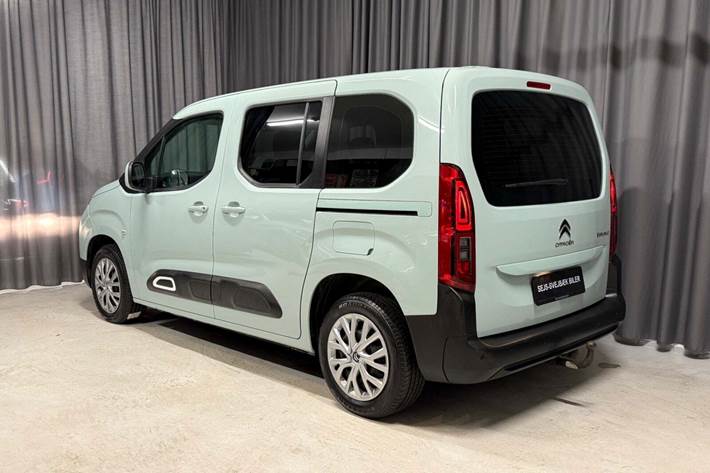 Blå Citroën Berlingo fra 2019