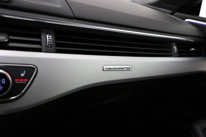 Grå Audi A5 fra 2018