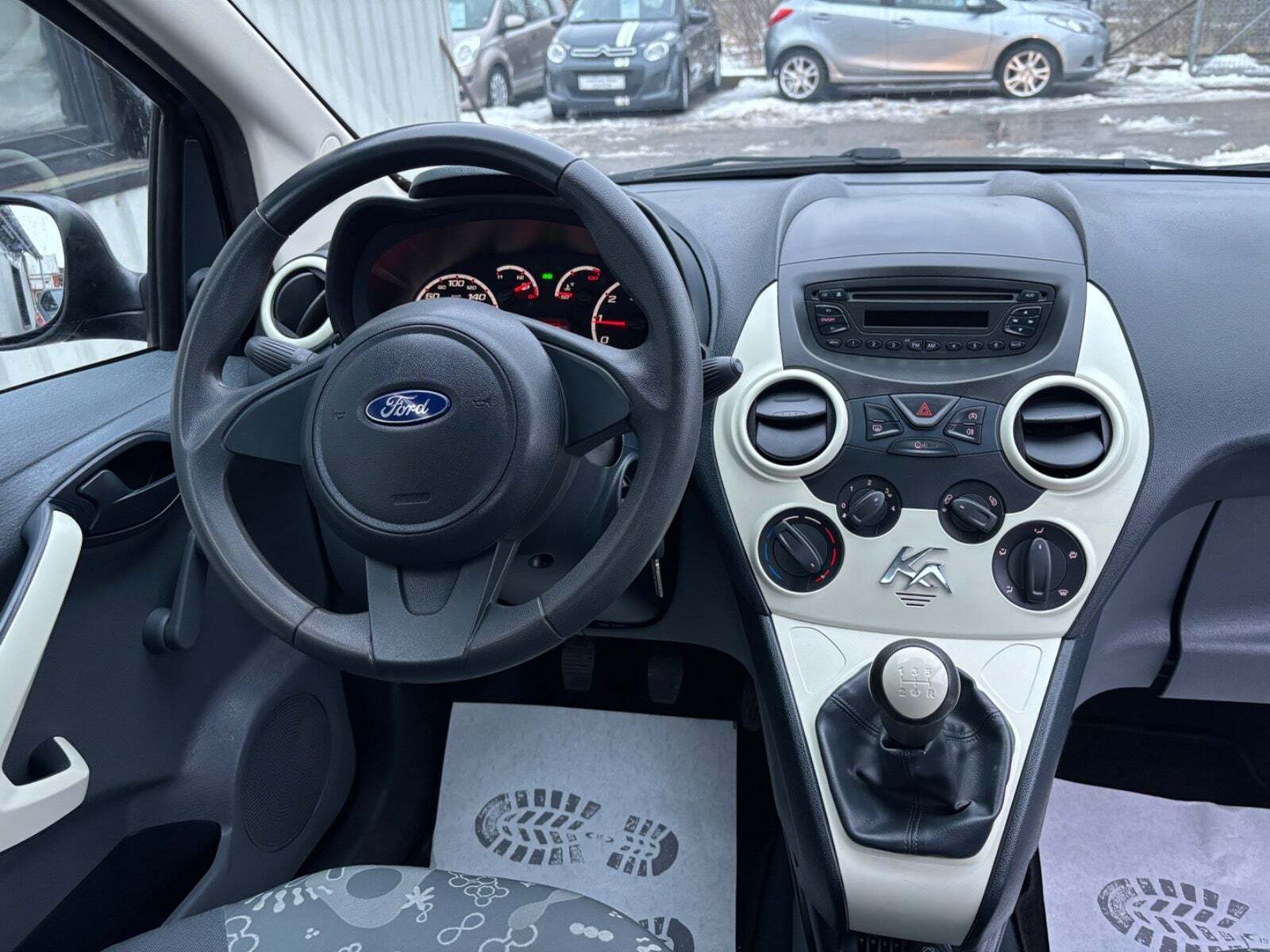 Sort Ford Ka fra 2013