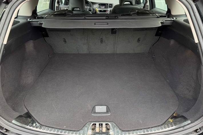 Sort Volvo V60 fra 2017