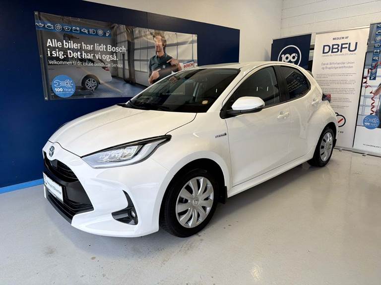 Toyota Yaris 1,5 Hybrid H3 Vision e-CVT