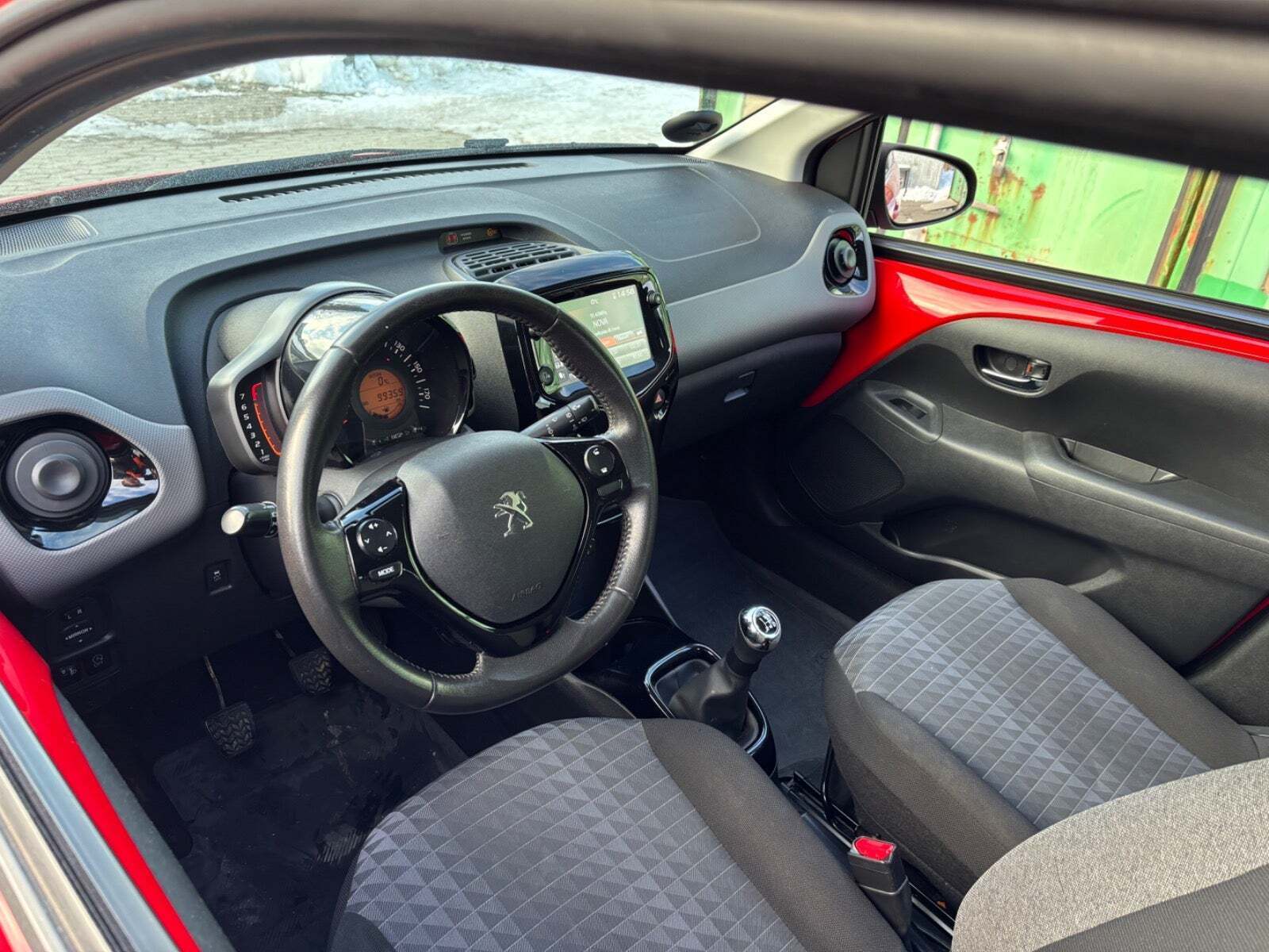 Peugeot 108 1,0 e-VTi 72 Allure+