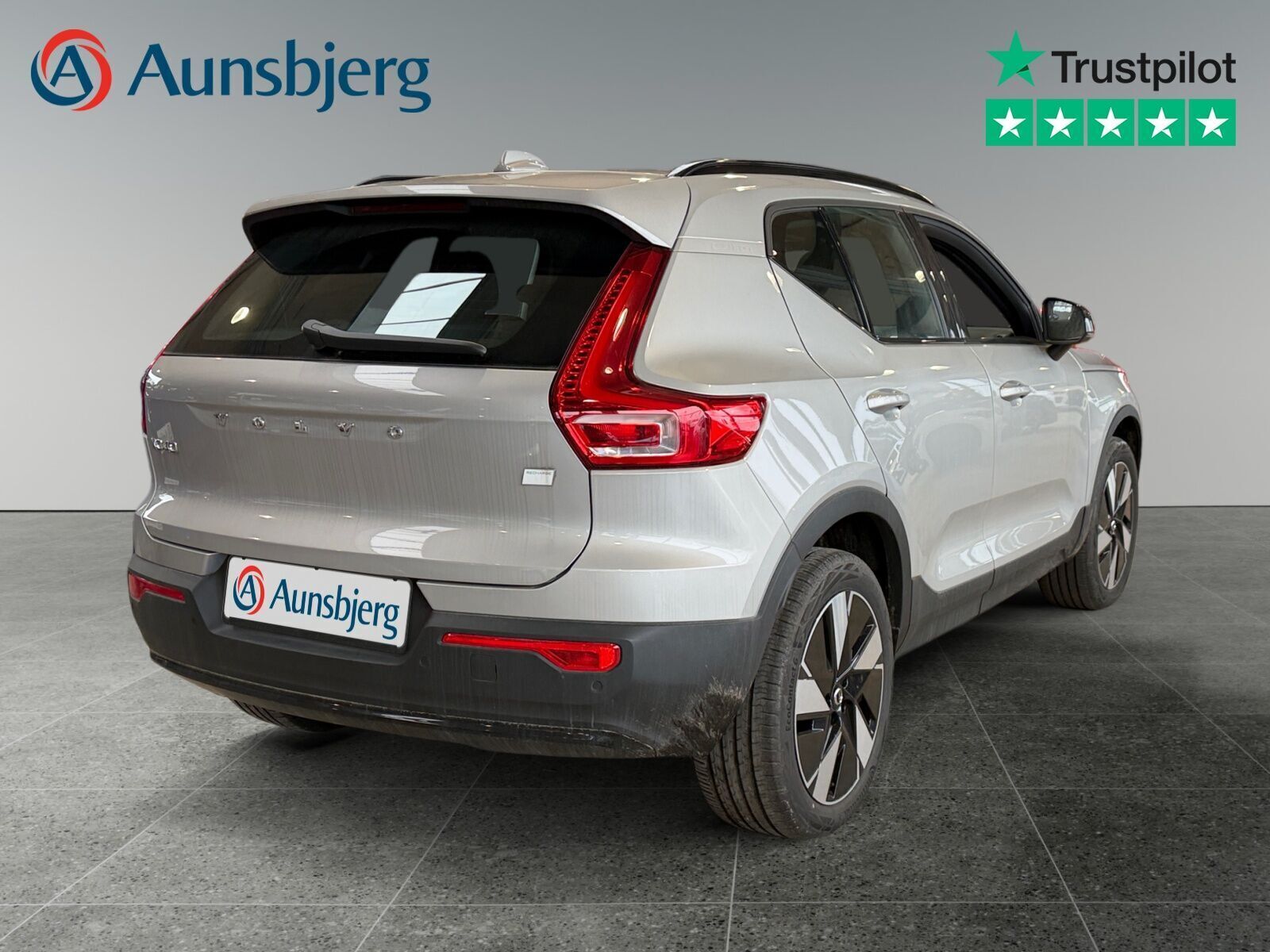 Volvo XC40 P6 ReCharge Plus
