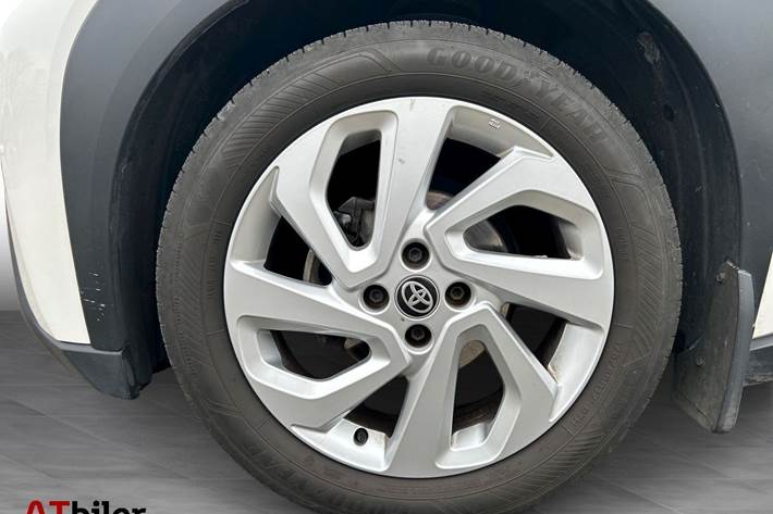 Hvid Toyota Aygo X fra 2022