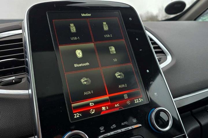 undefined Renault Espace fra 2015 set indefra