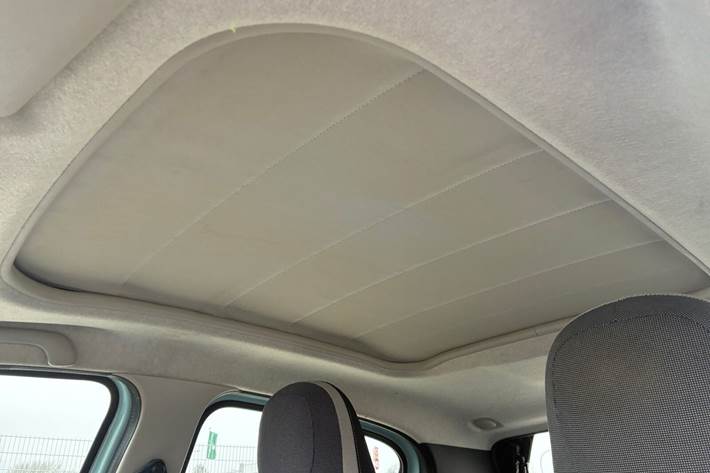 Blå Renault Twingo fra 2016