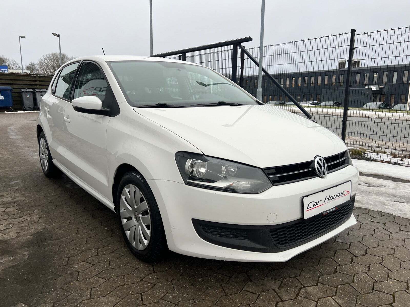 Hvid VW Polo fra 2011