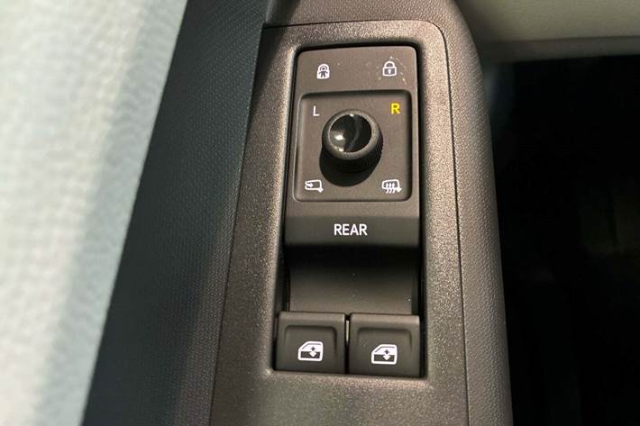 Blå VW ID.Buzz fra 2025