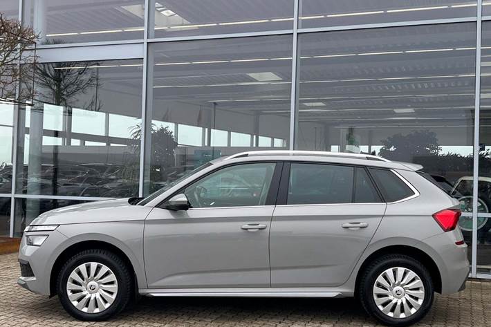 Grå Skoda Kamiq fra 2020