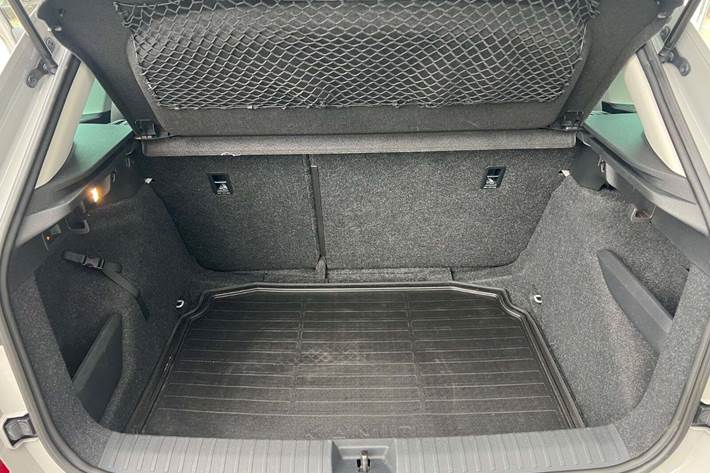 Grå Skoda Kamiq fra 2020