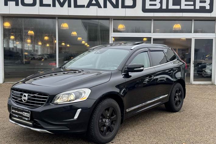 Sort Volvo XC60 fra 2014 set udefra